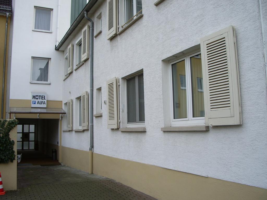 Hotel Alfa Neu-Isenburg Exterior foto